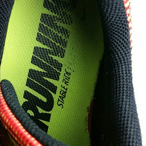 COPY - Nike Zoom Structure 19 Size 9.5! Lightweig… - Picture 6 of 6